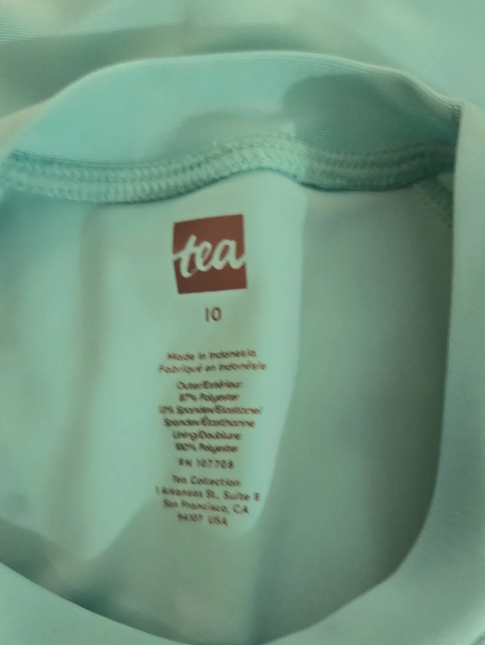 Tea Longsleeve Rash Gaurd Size 10